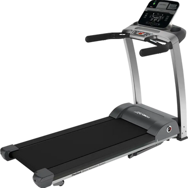 Cinta de correr plegable F3 Track de Life Fitness con consola de seguimiento y vista frontal en color negro y gris.