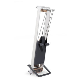 Cama de pilates Reformer Allegro® 2 de Balanced Body con estructura metálica y correas, diseñada para ejercicios de Pilates.
